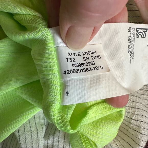 Under Armour Heatgear Run Running Top Hooded Hoodie Thumb Holes Size Large - Picture 7 of 7